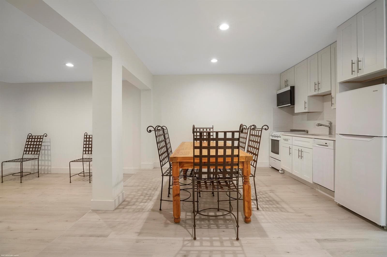 3516 Hanover Circle photo 9