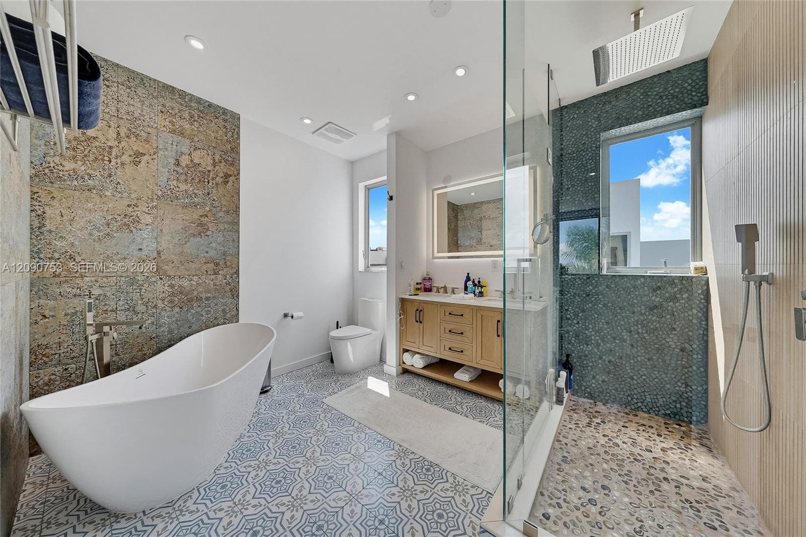 187/4 N Shore Dr 4 photo 17