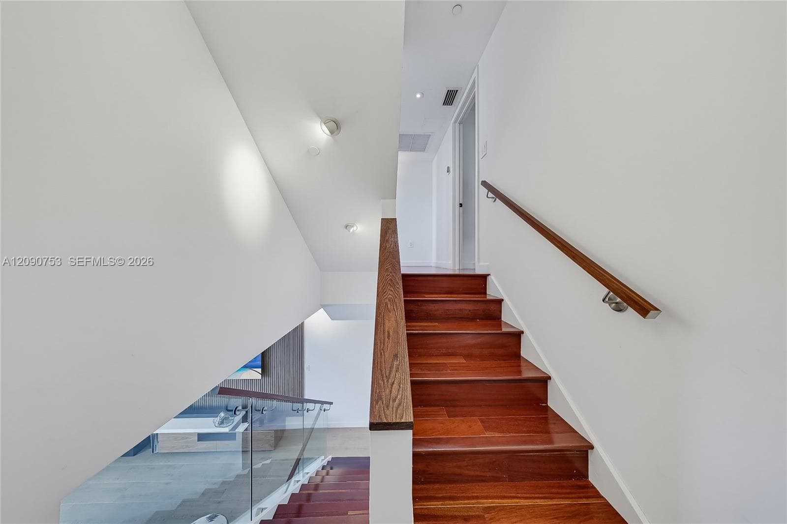 187/4 N Shore Dr 4 photo 12
