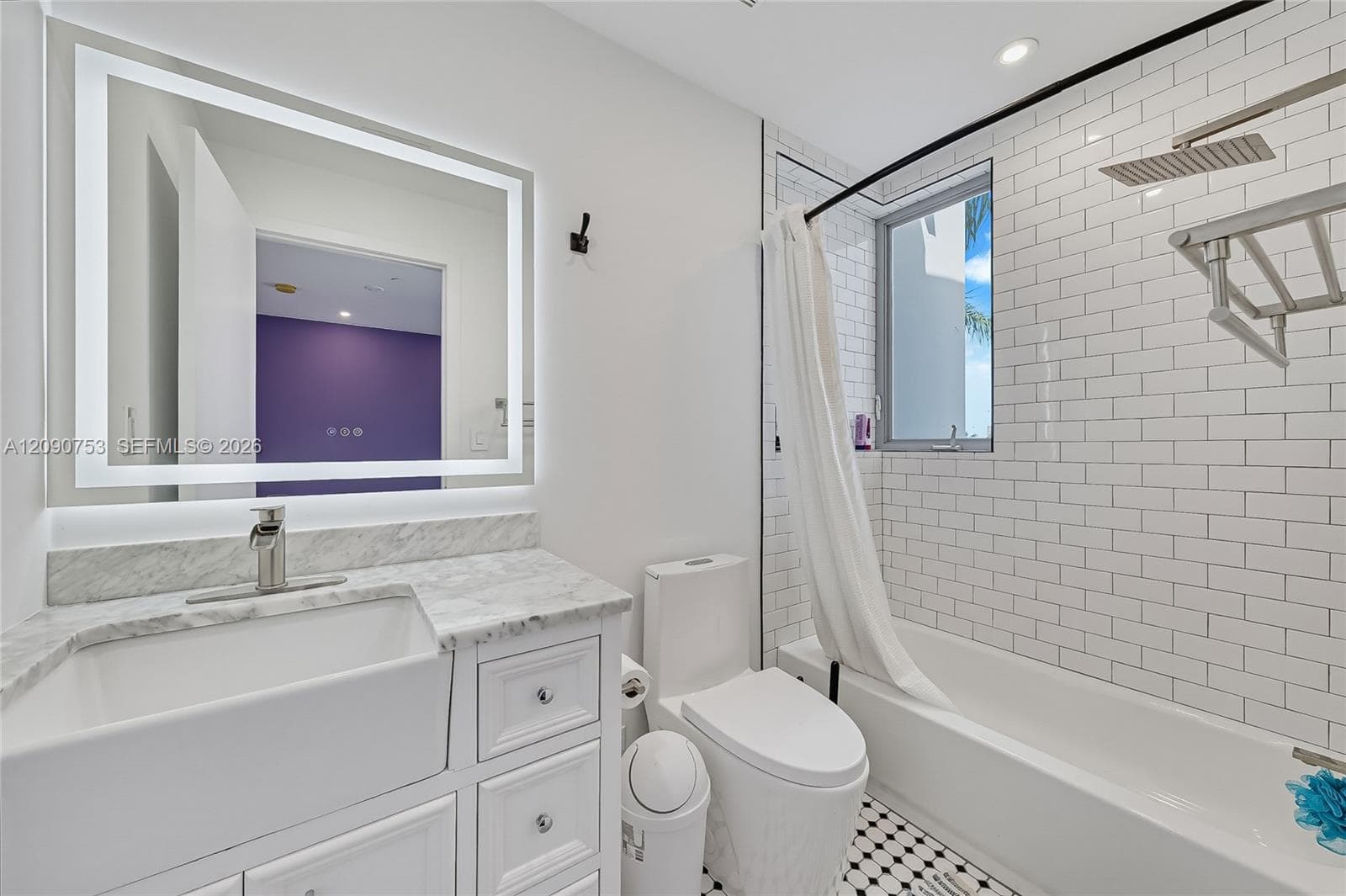 187/4 N Shore Dr 4 photo 15