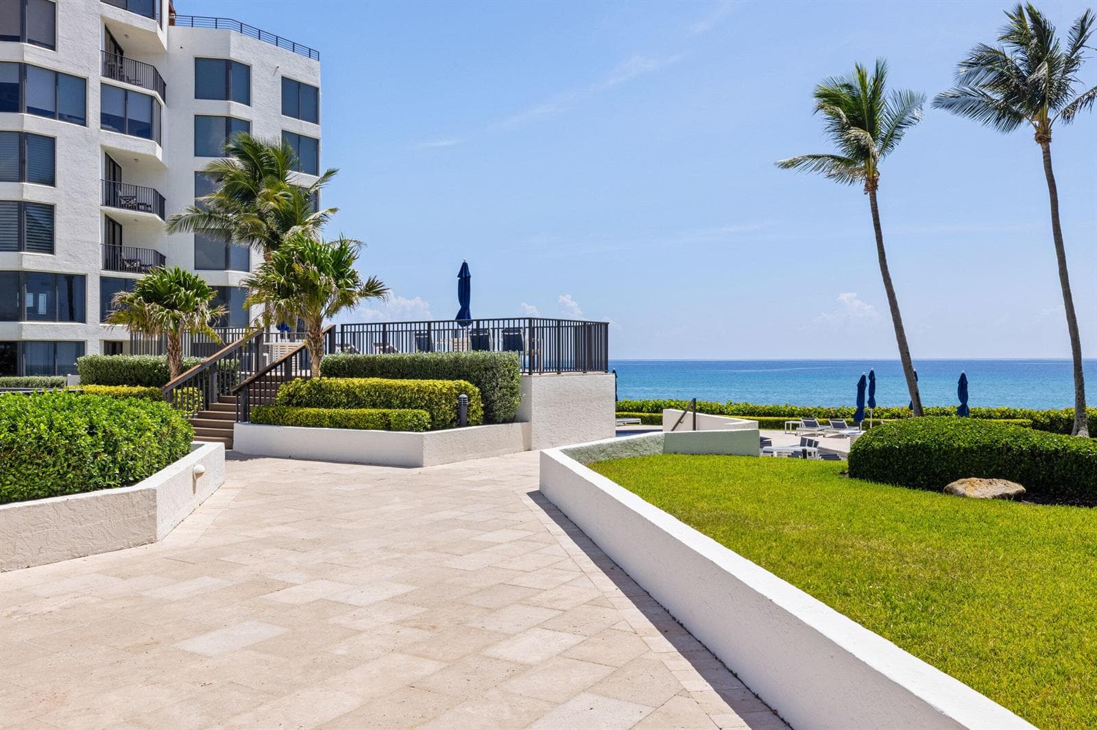 2565 S Ocean Boulevard 205-N photo 3