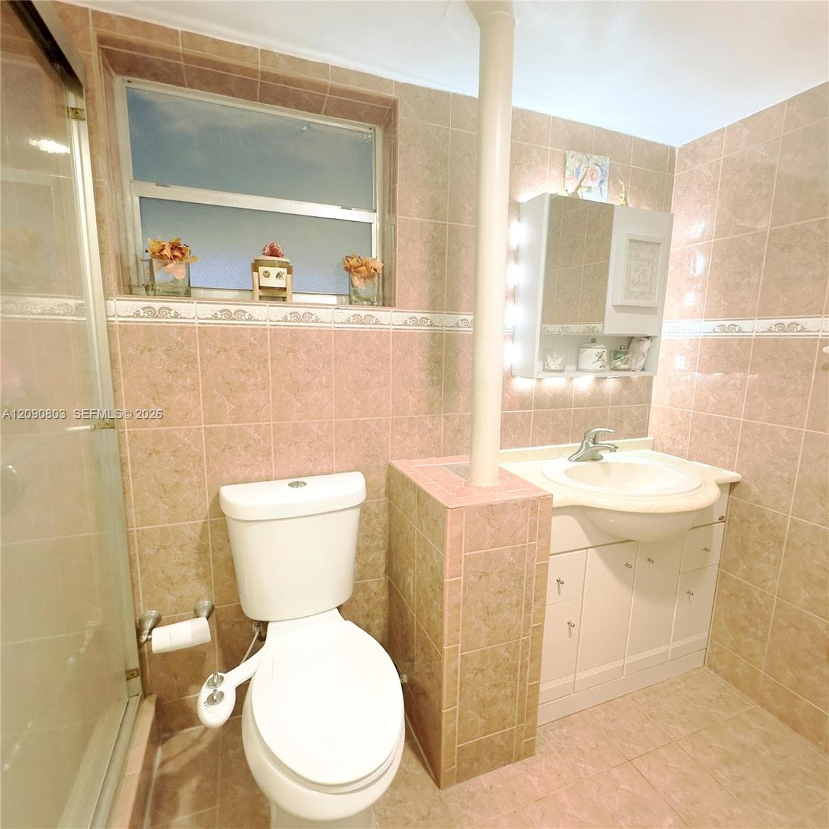 3750 NE 170th St 404 photo 14