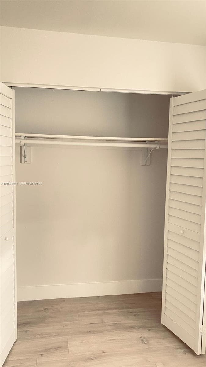 3626 NE 168th St 301 photo 6
