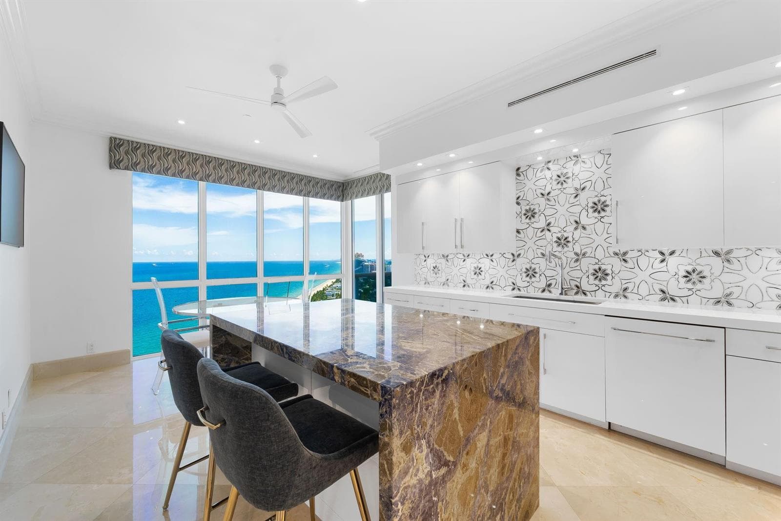 3200 N Ocean Boulevard Ph2708 photo 14