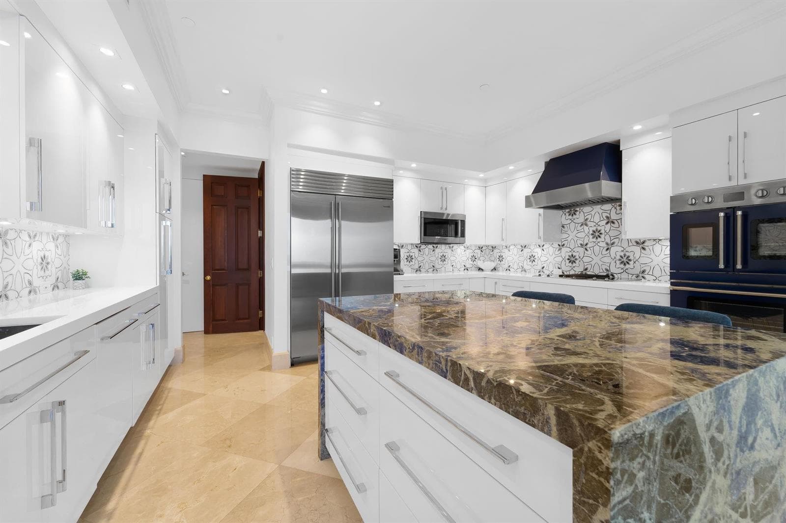 3200 N Ocean Boulevard Ph2708 photo 15