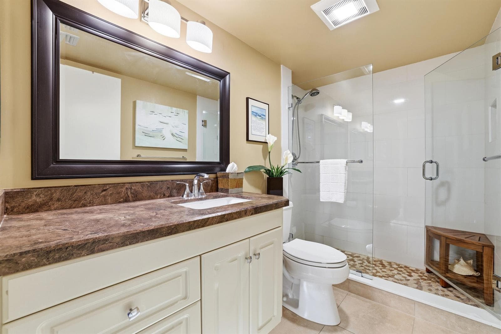 2101 Marina Isle Way 404 photo 10