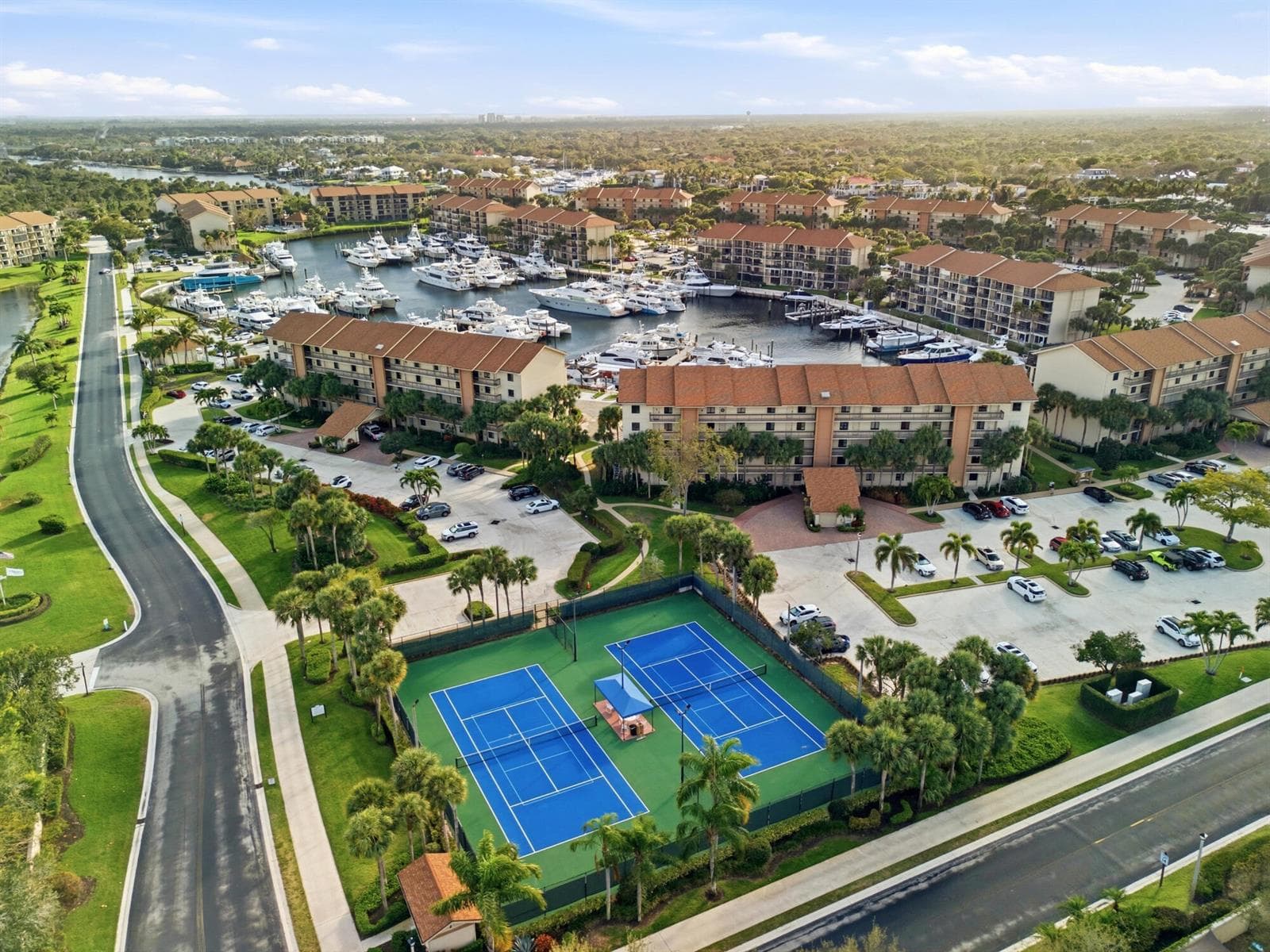 2101 Marina Isle Way 404 photo 15