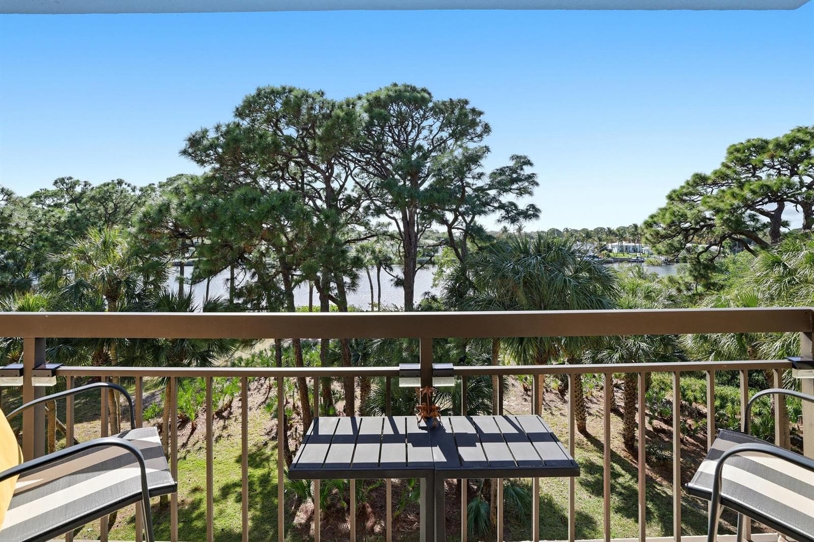 2101 Marina Isle Way 404 photo 8
