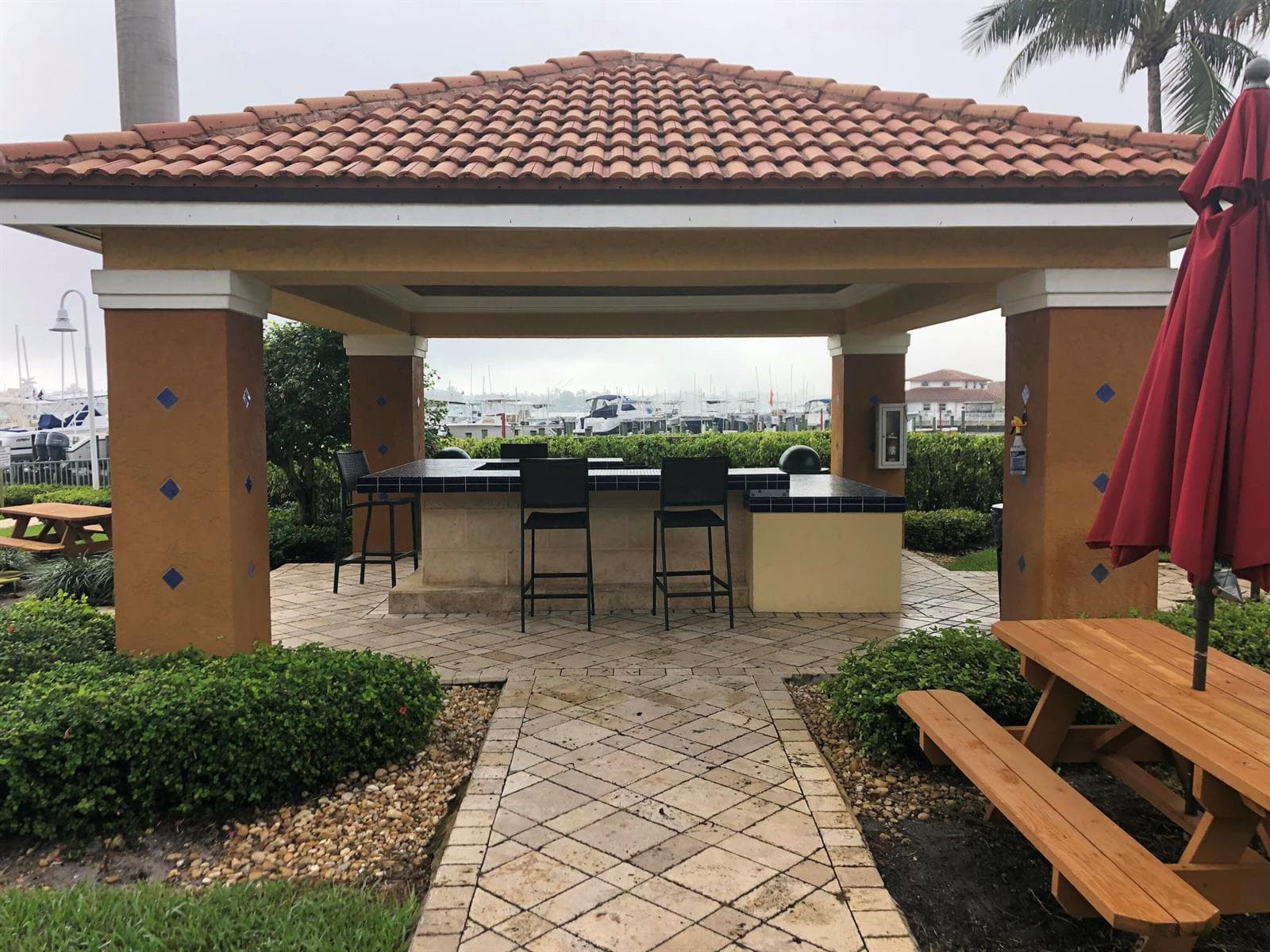 167 YACHT CLUB Way 204 photo 17