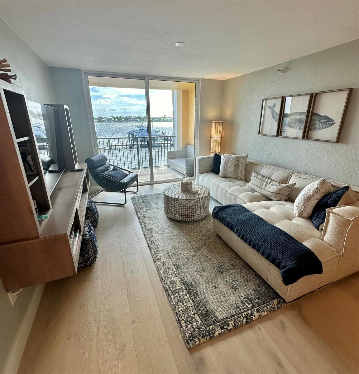 167 YACHT CLUB Way 204 photo 10