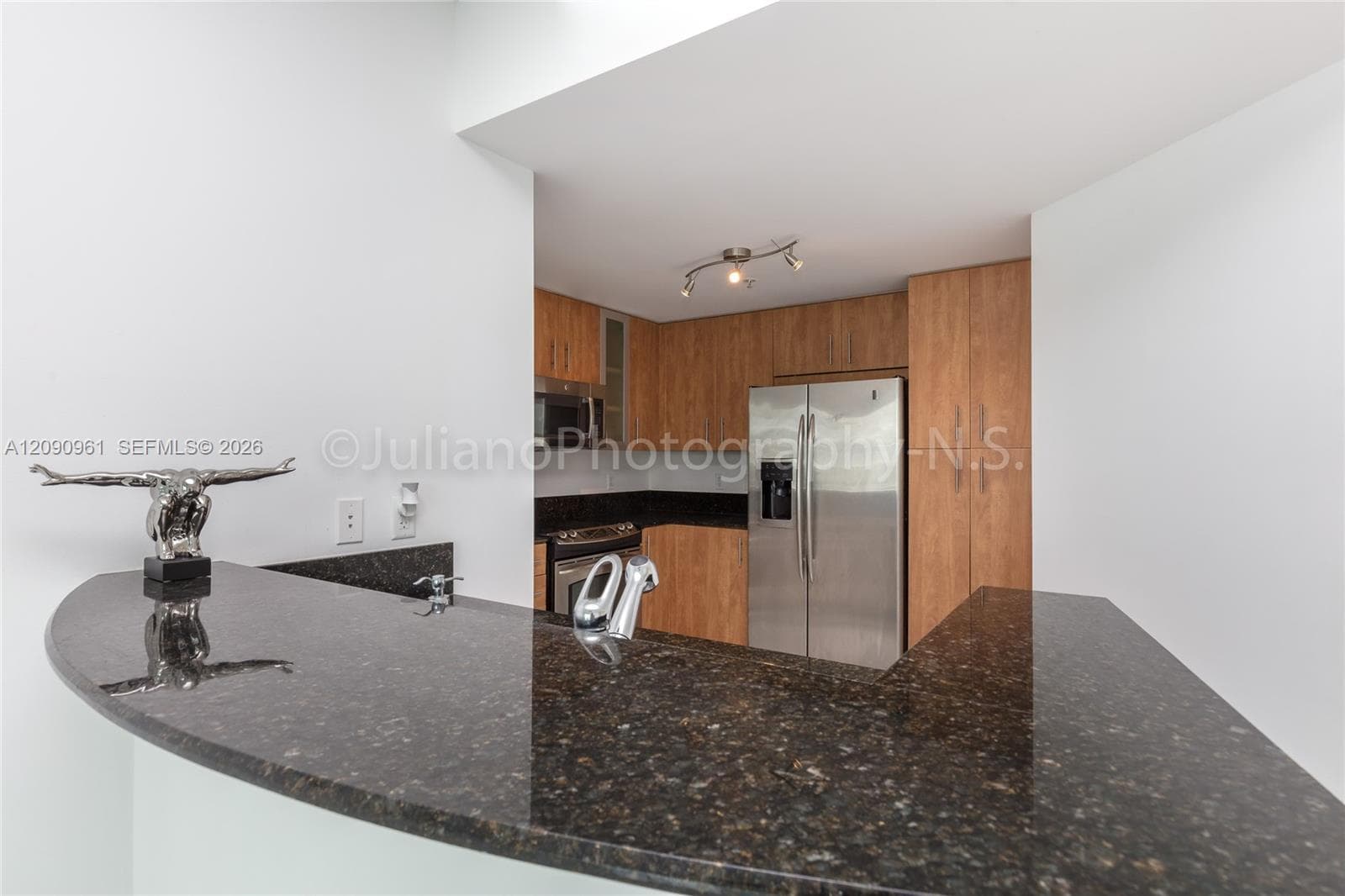 7910 Harbor Island Dr 507 photo 12
