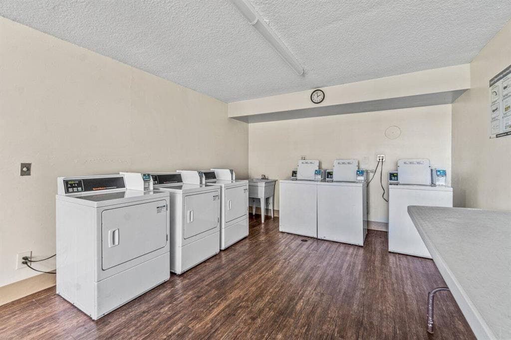 14 ROYAL PALM Way 5050 photo 6