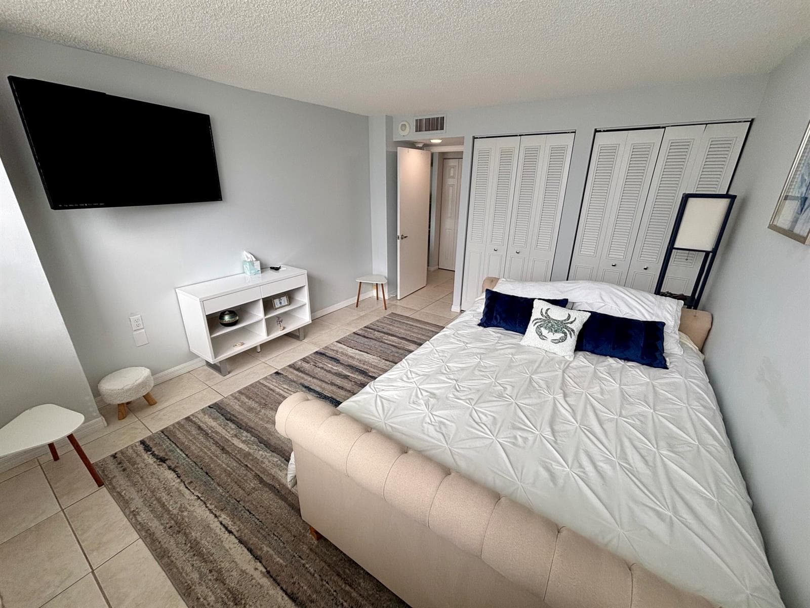 5600 N FLAGLER Drive 2105 photo 11