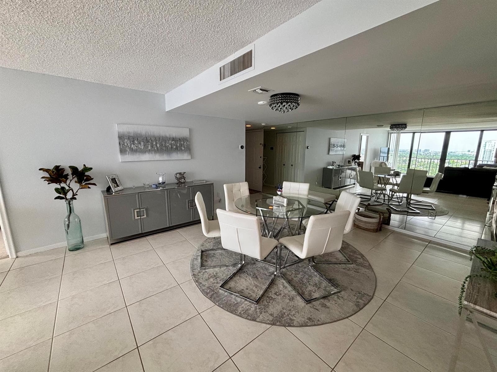 5600 N FLAGLER Drive 2105 photo 4