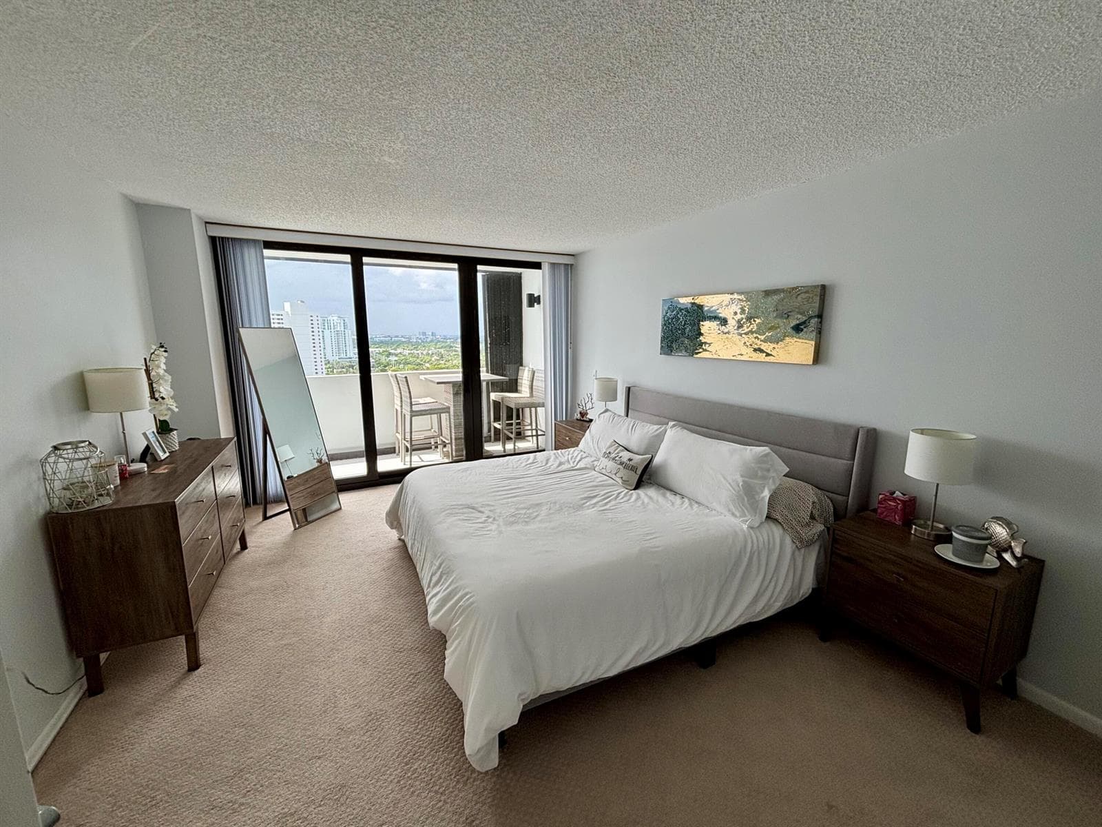5600 N FLAGLER Drive 2105 photo 8