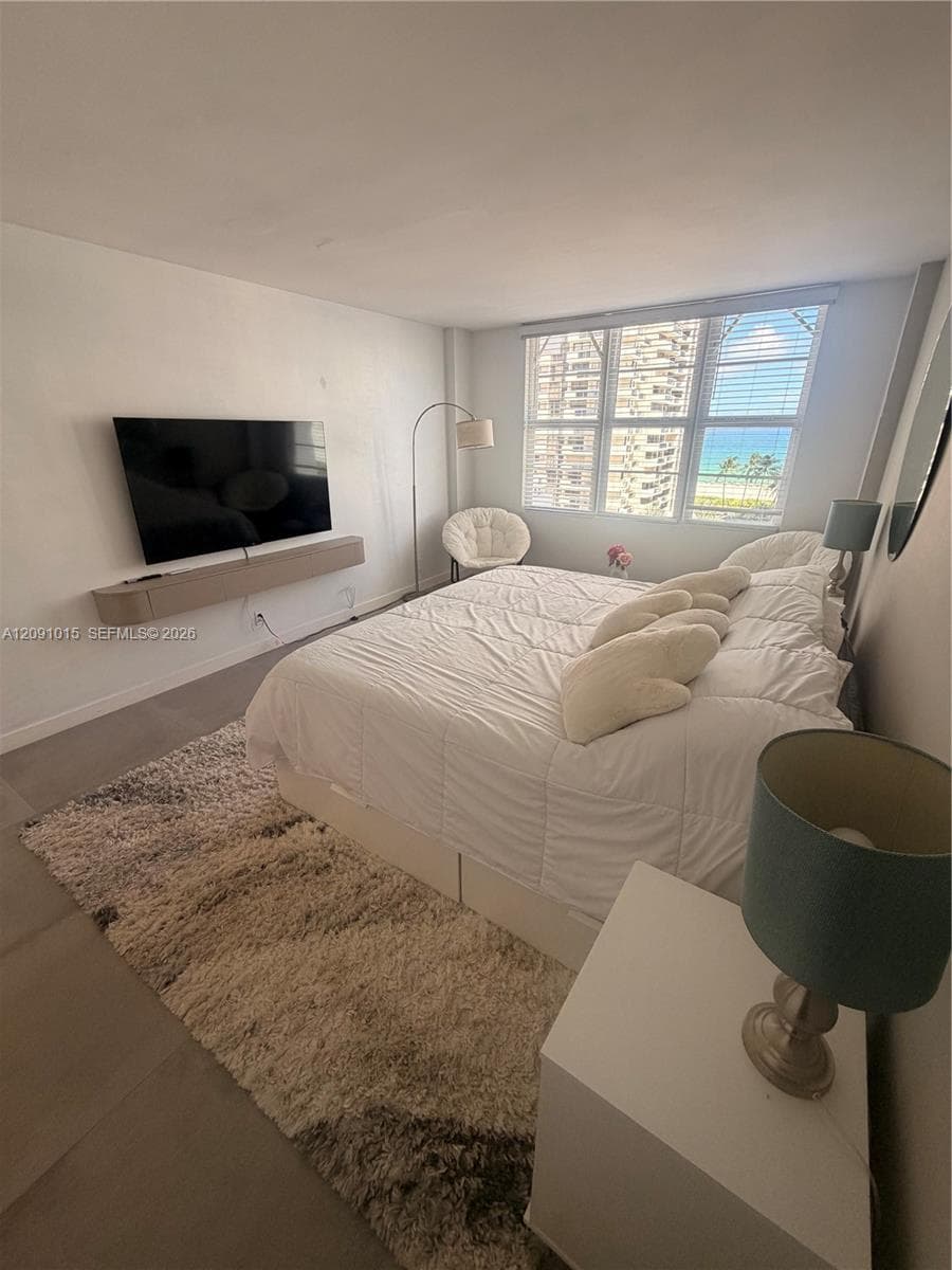 5700 Collins Ave 9B photo 23