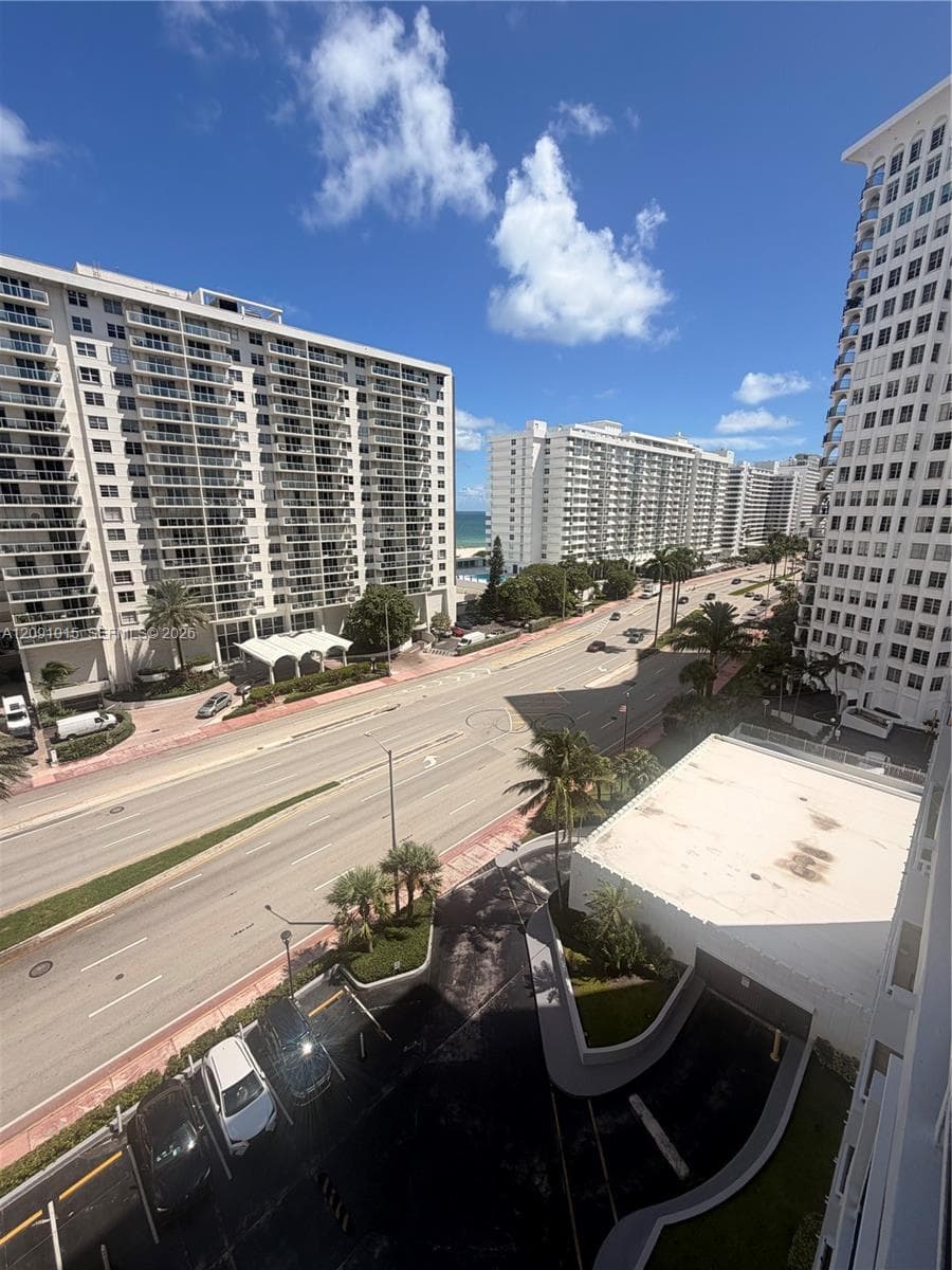 5700 Collins Ave 9B photo 18