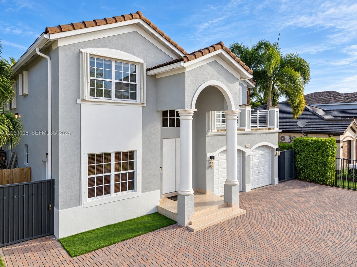 16481 SW 58th Ter photo 3