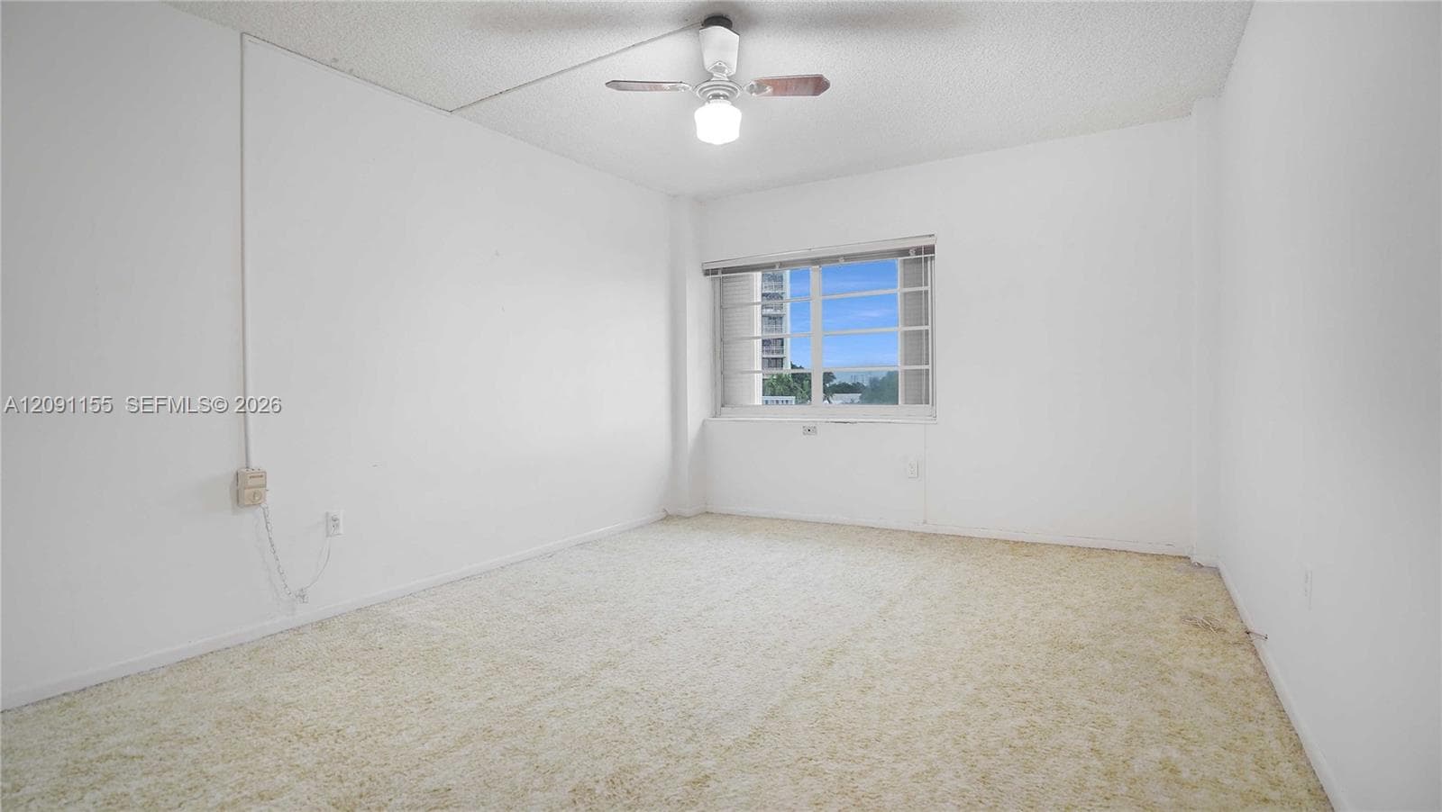 1700 NE 105th St 406 photo 6