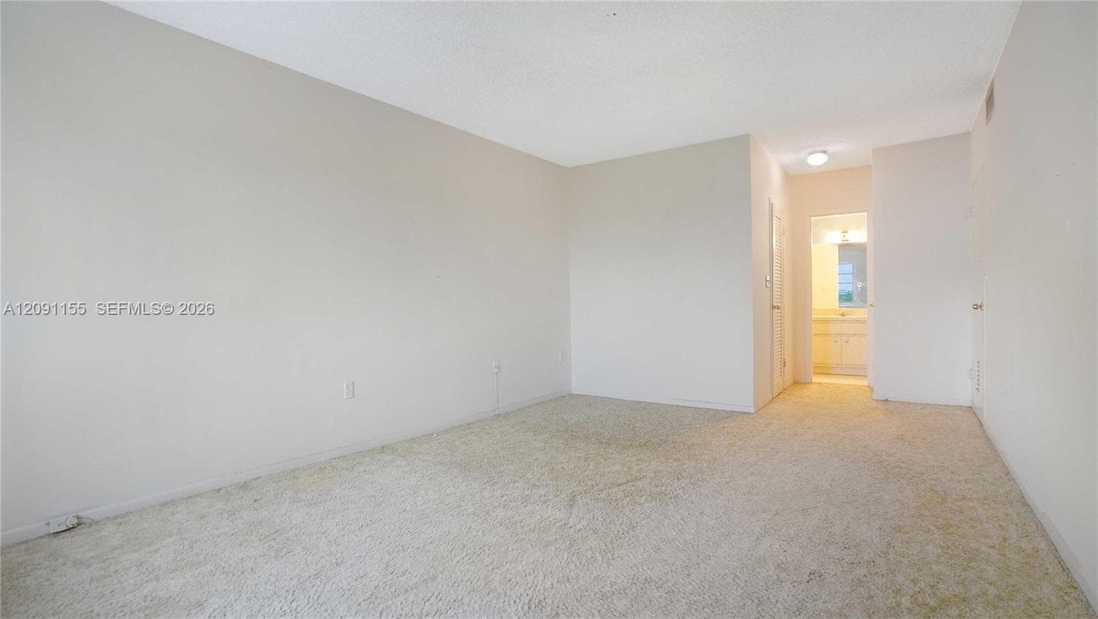 1700 NE 105th St 406 photo 10