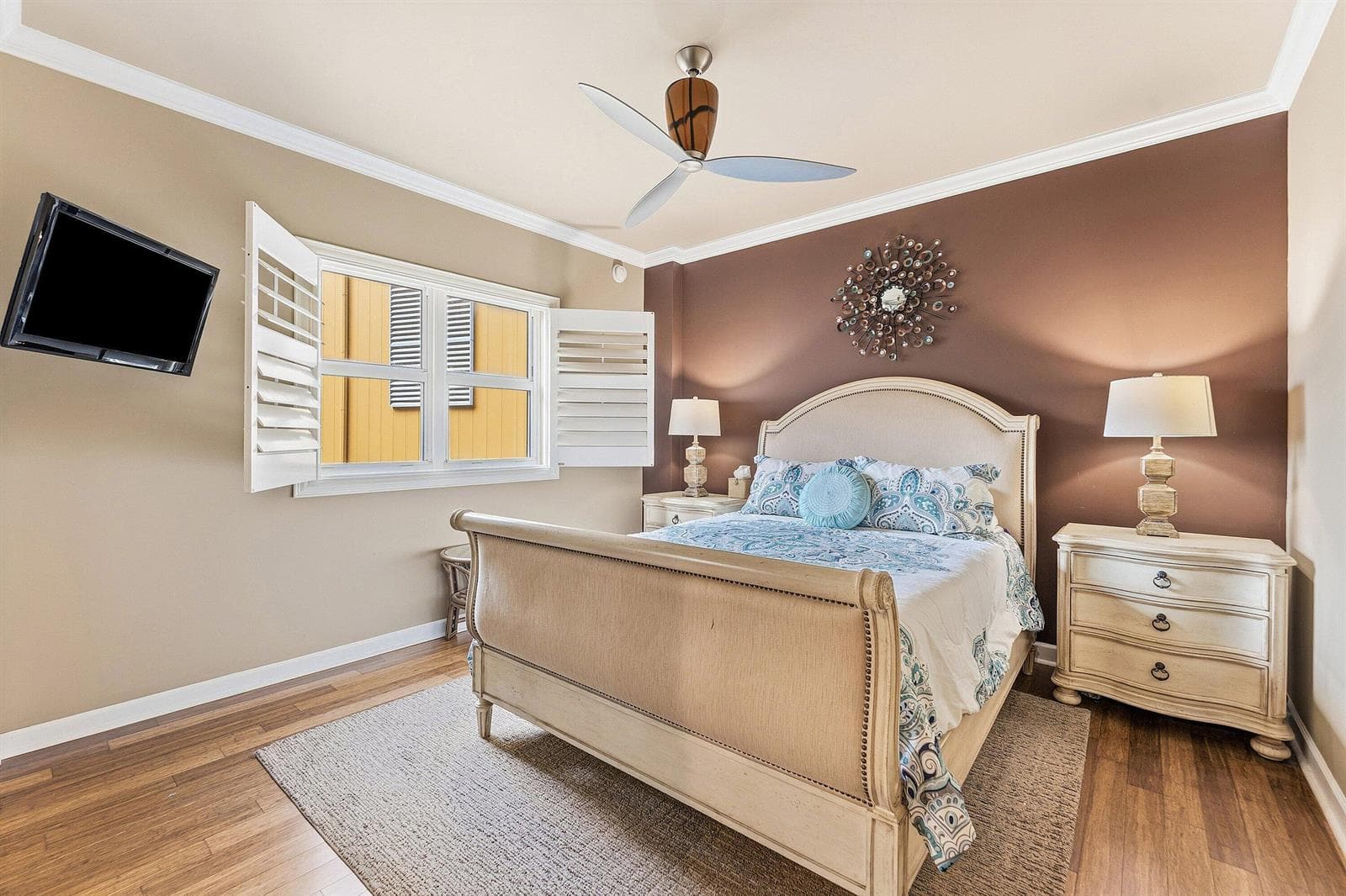 2650 Lake Shore Drive 401 photo 18