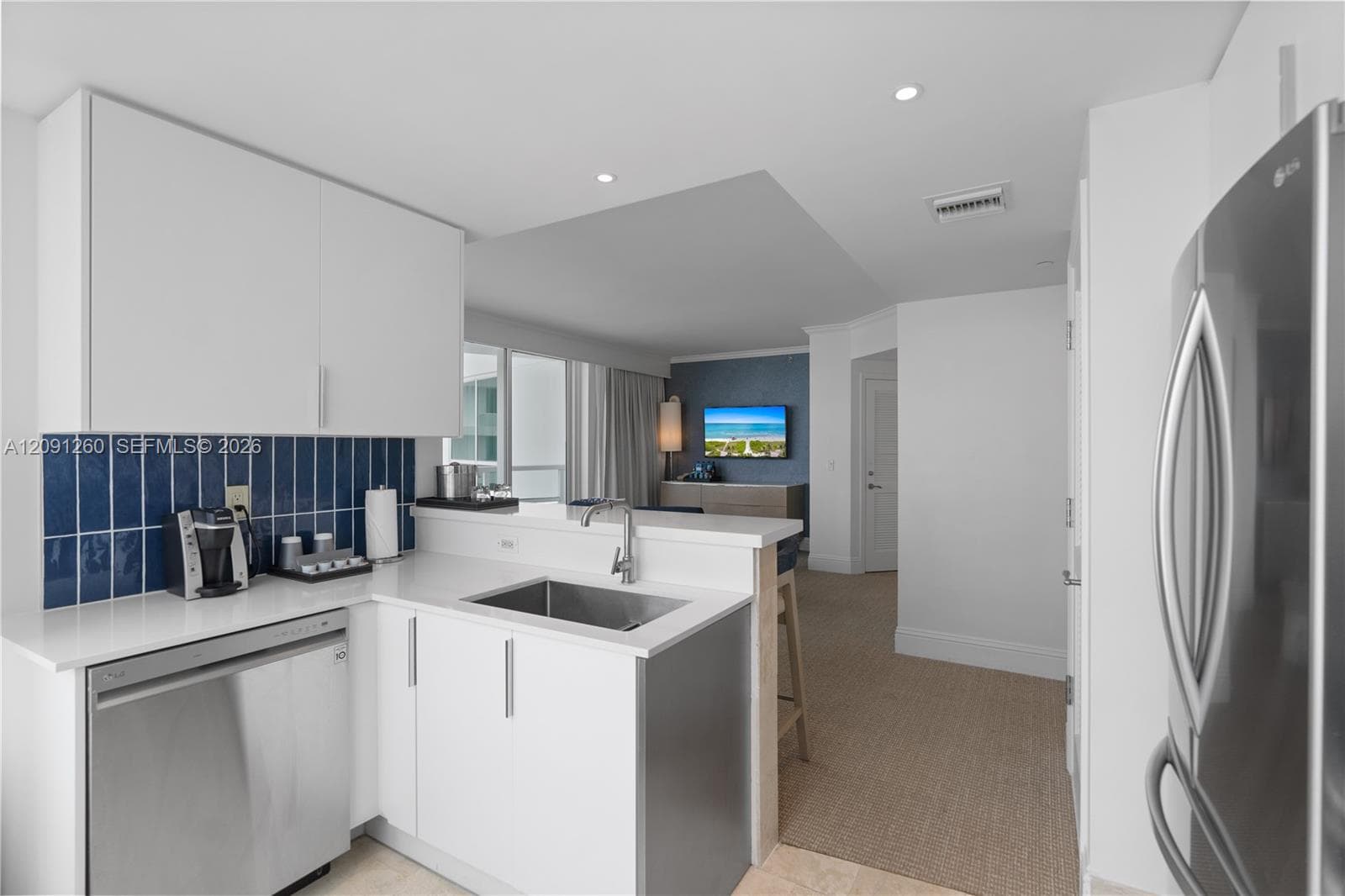 4401 Collins Ave 1703 photo 21