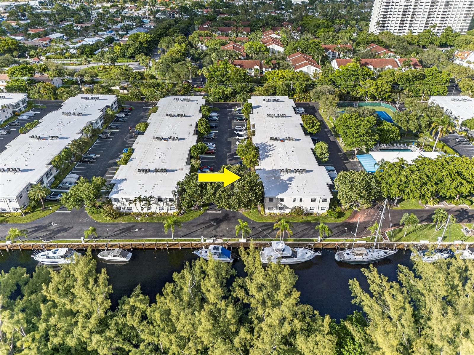 6417 BAY CLUB Drive 3 photo 3