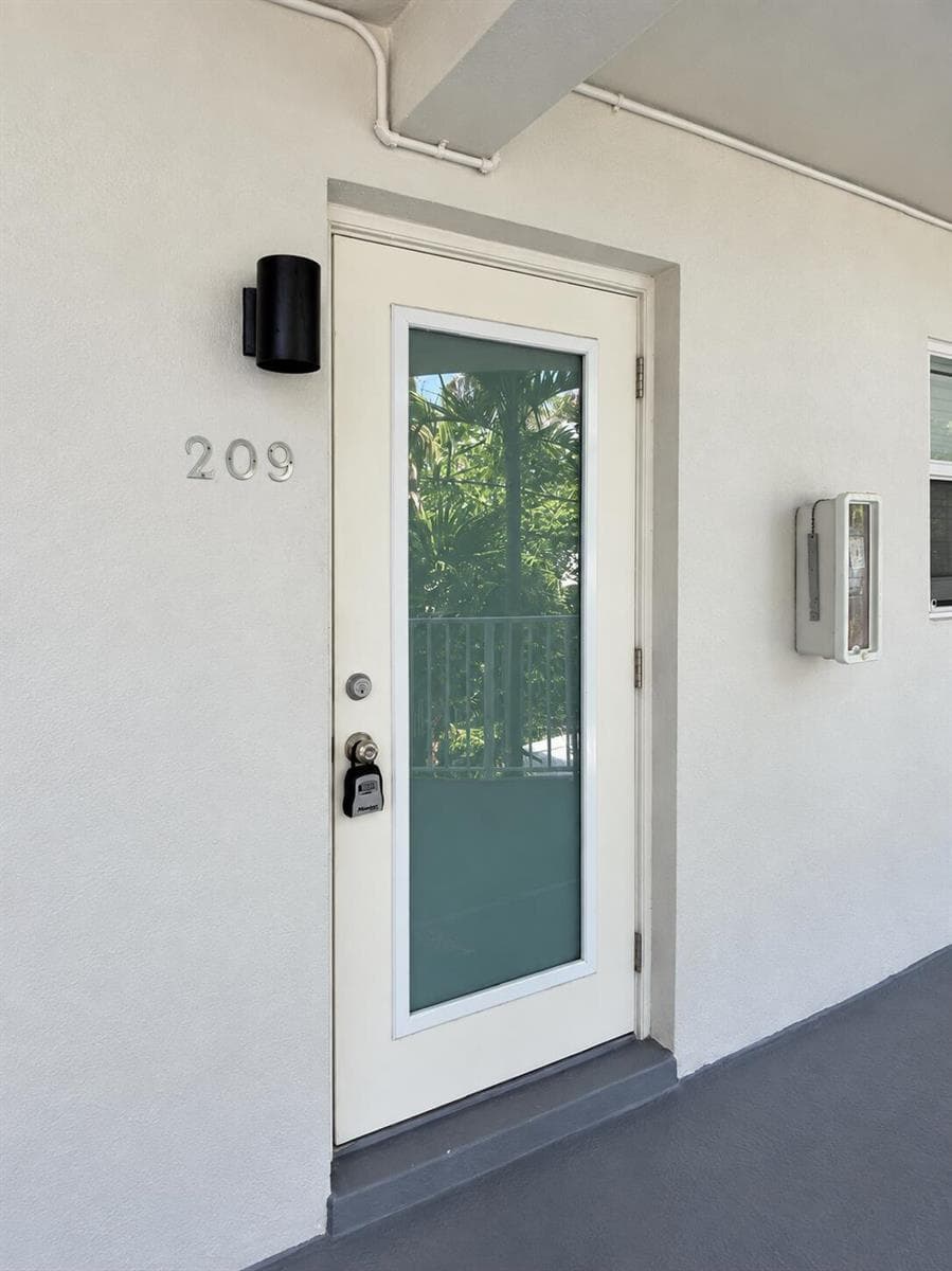 1439 S OCEAN 209 photo 7