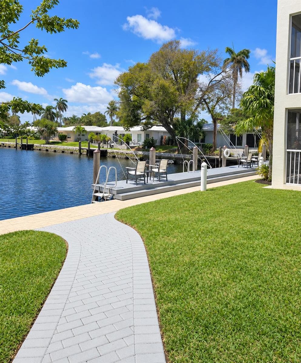 1439 S OCEAN 209 photo 18