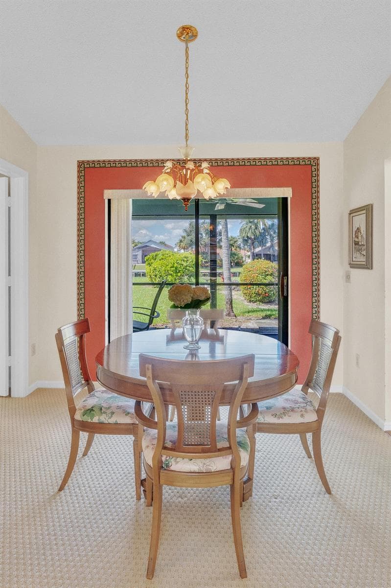 142 PARKWOOD Drive photo 13