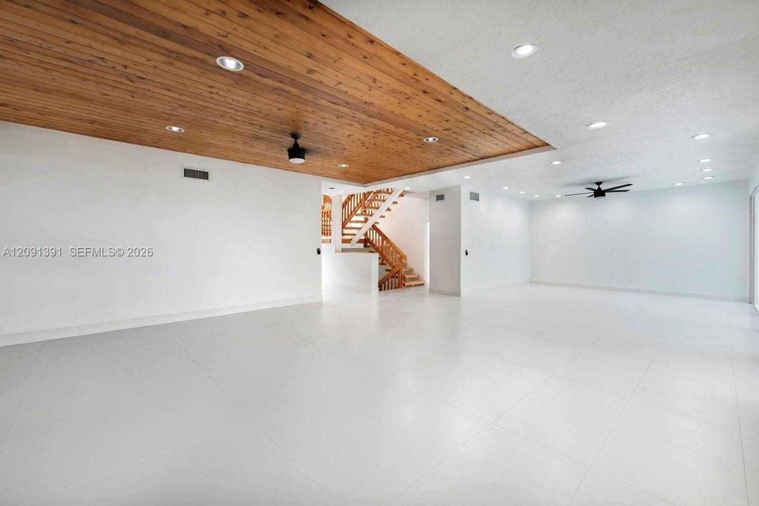 2000 S Bayshore Dr 58 photo 10