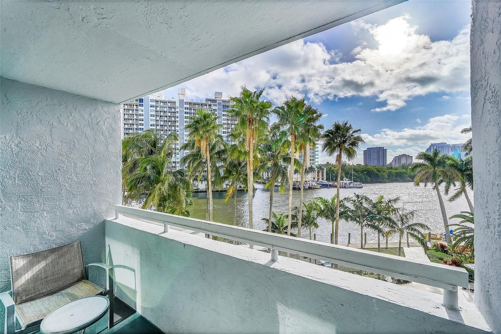 2670 E SUNRISE Boulevard 322 photo 1