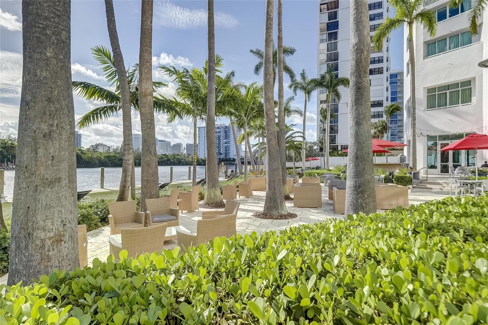 2670 E SUNRISE Boulevard 322 photo 21