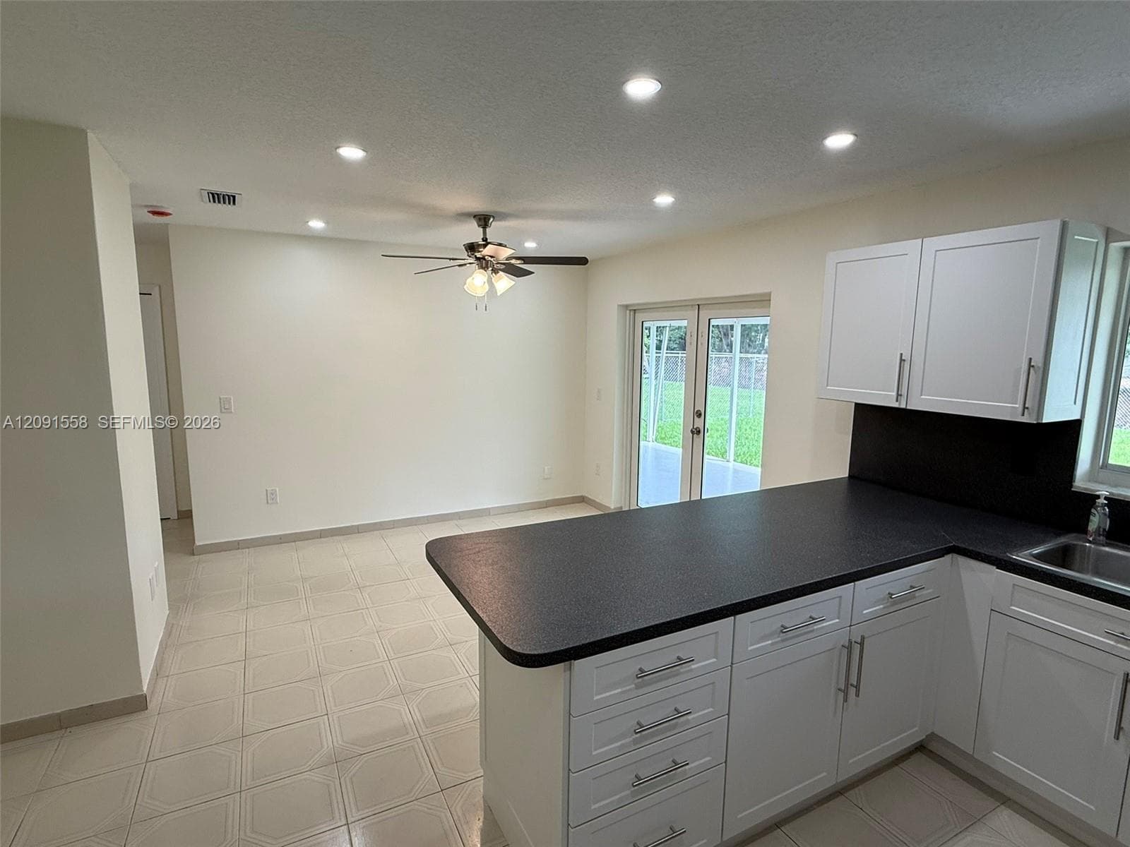 11450 SW 47th Ter 11450 photo 9