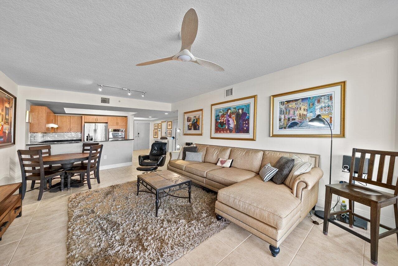2700 N Federal Highway 203 photo 17