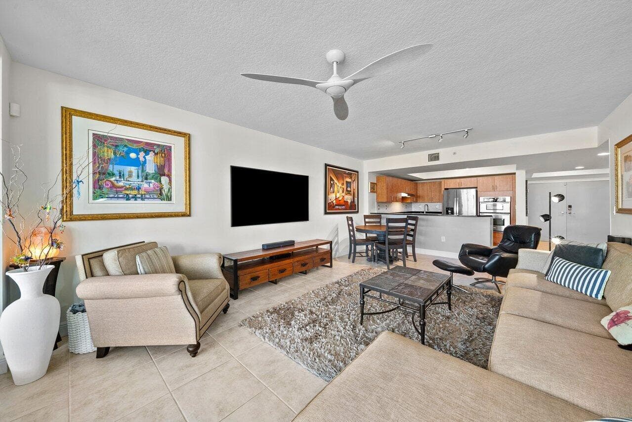 2700 N Federal Highway 203 photo 18