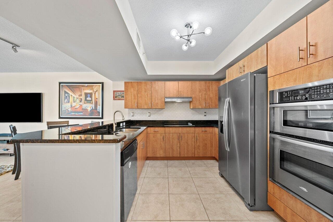 2700 N Federal Highway 203 photo 8