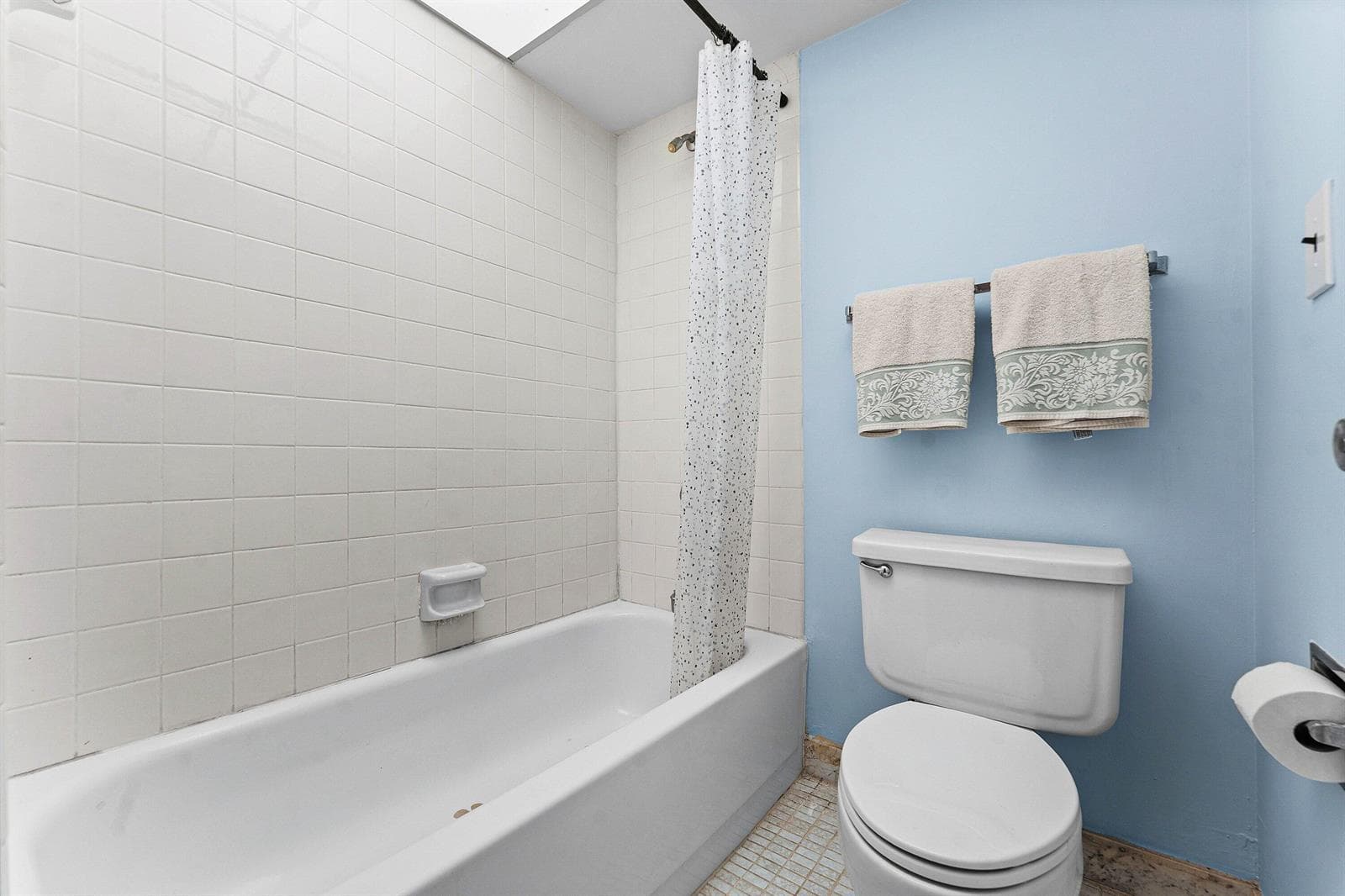 8 N ROYAL PALM Way 6040 photo 16