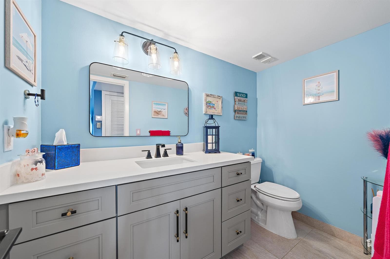 1523 E Hillsboro Boulevard 835 photo 20