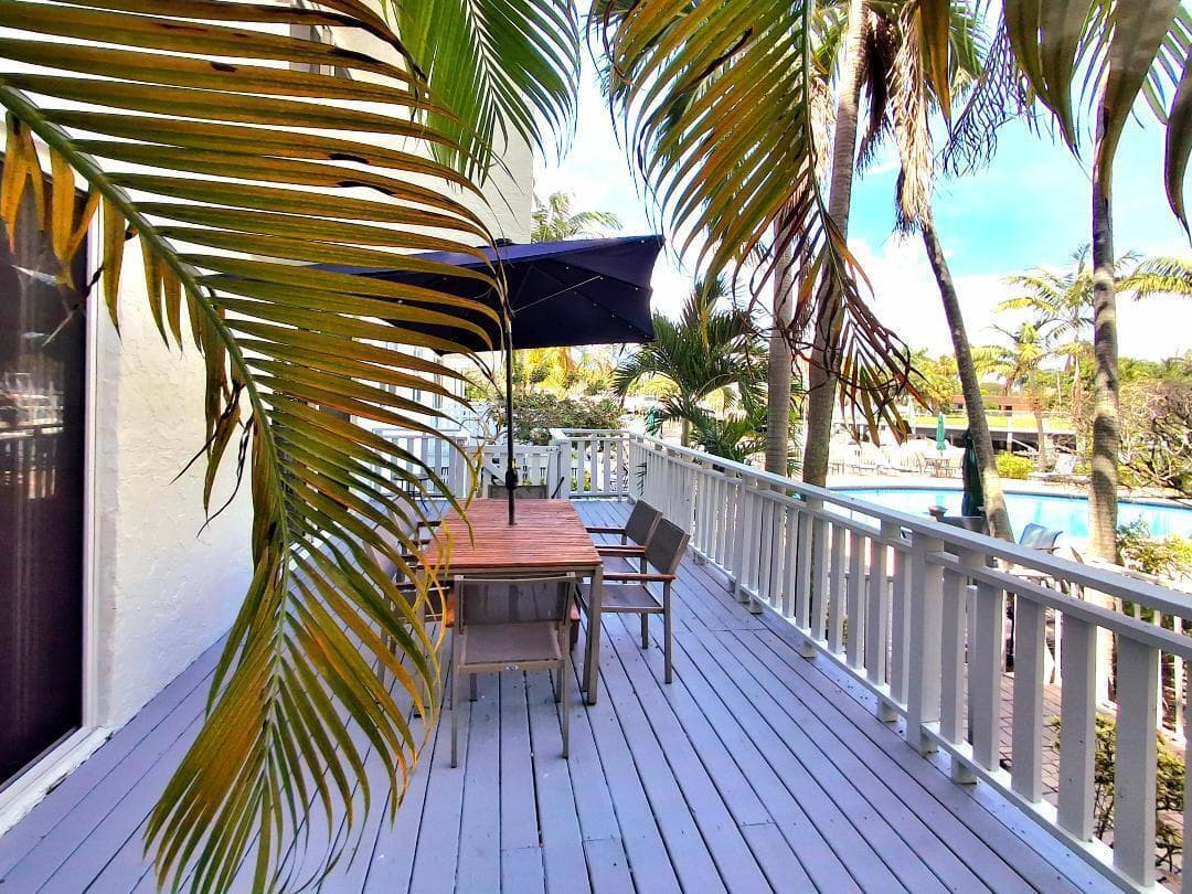 1421 S OCEAN Boulevard S 102 photo 6