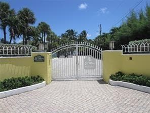 1421 S OCEAN Boulevard S 102 photo 25