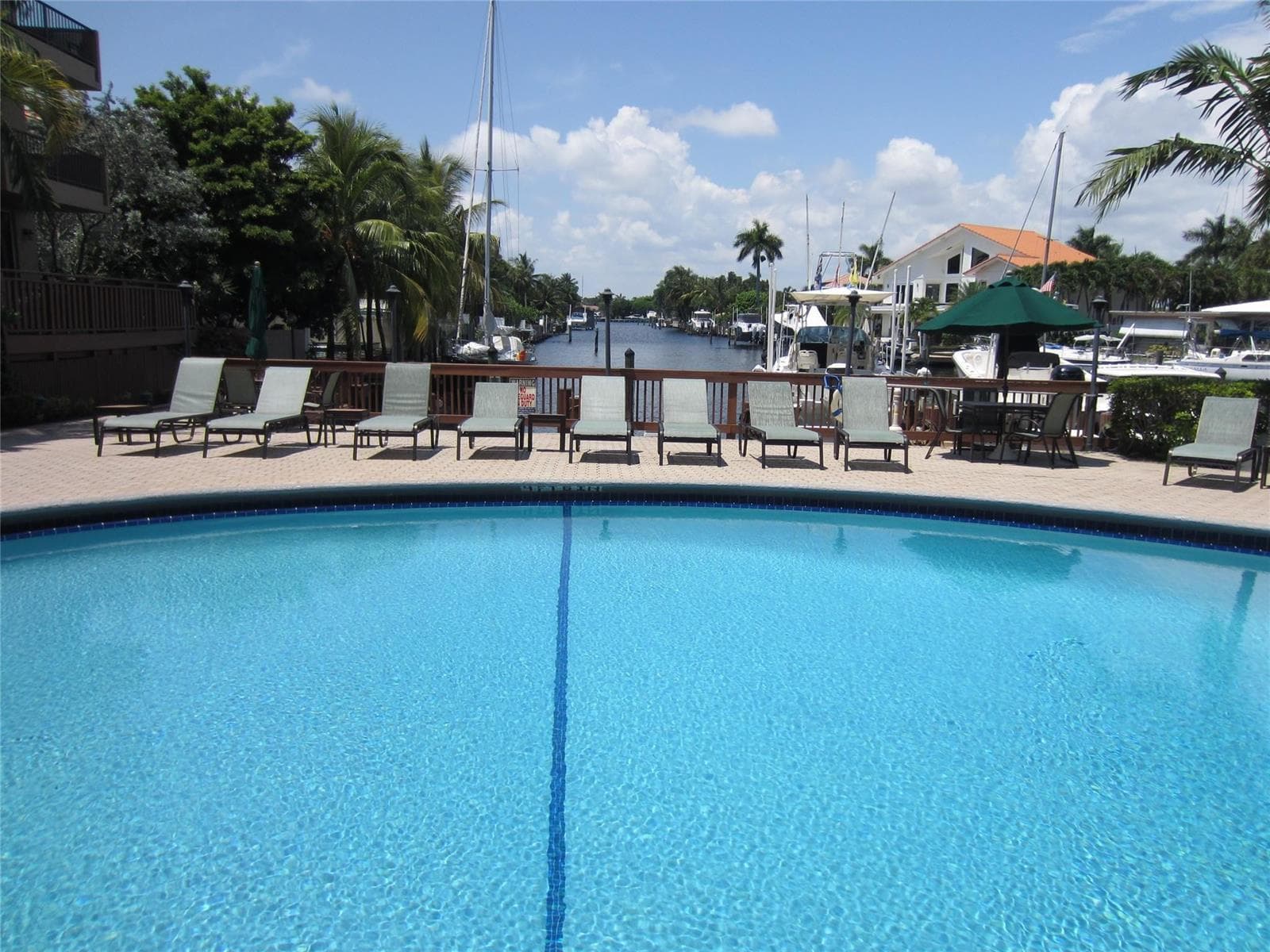 1421 S OCEAN Boulevard S 102 photo 21