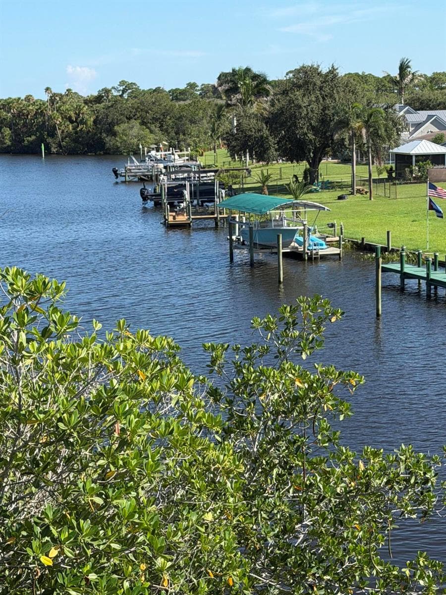 1219 SE CORAL REEF Street photo 22
