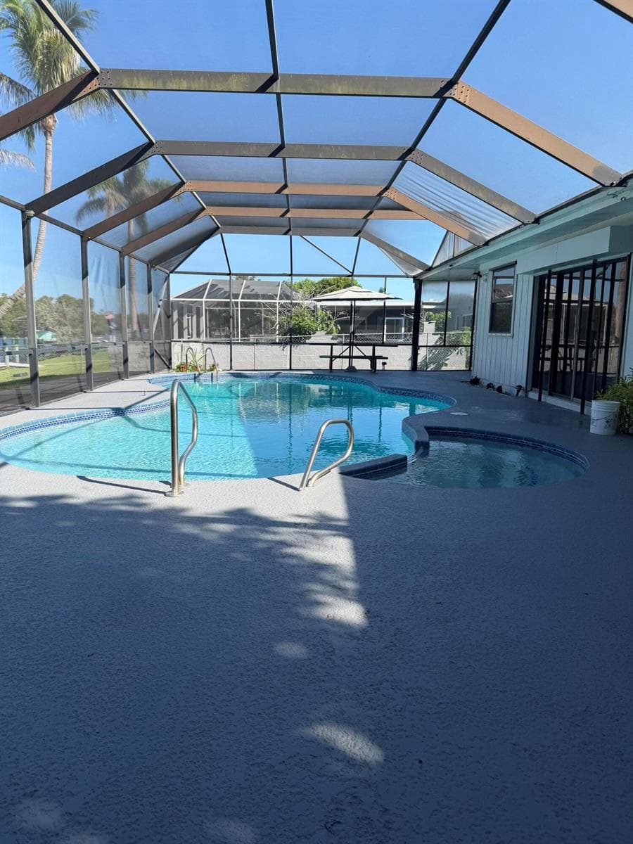 1219 SE CORAL REEF Street photo 7