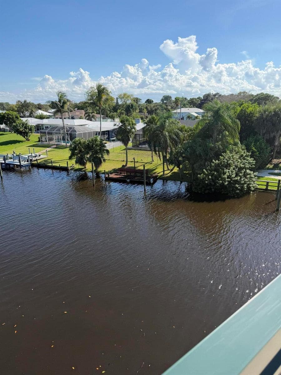 1219 SE CORAL REEF Street photo 19