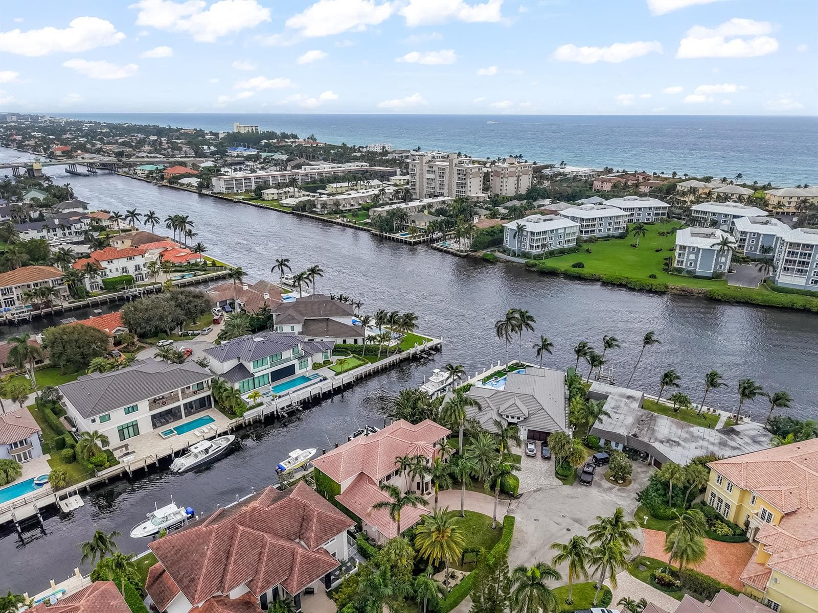 961 Banyan Drive photo 6
