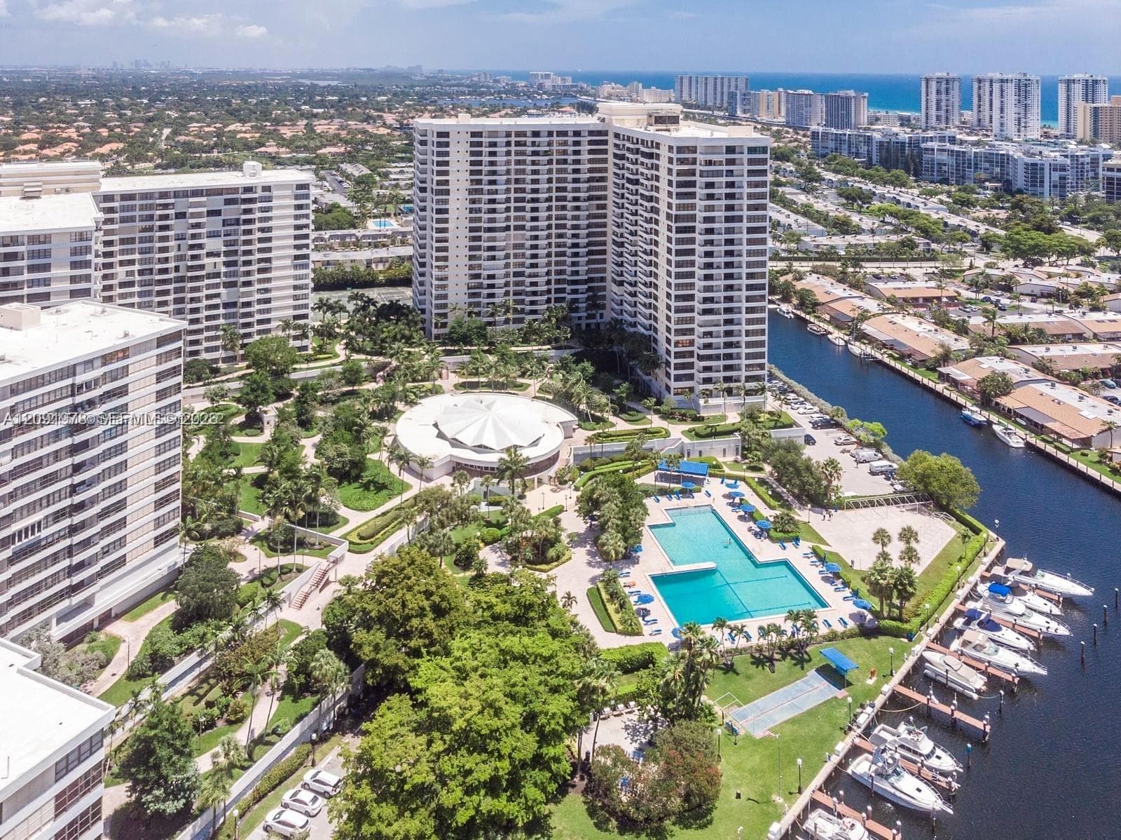 600 Three Islands Blvd 1113 photo 2