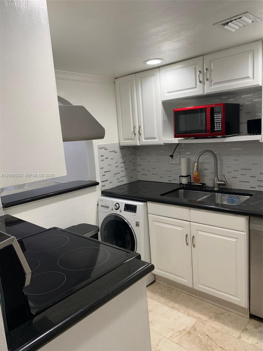 3702 NE 171st St 6 photo 8