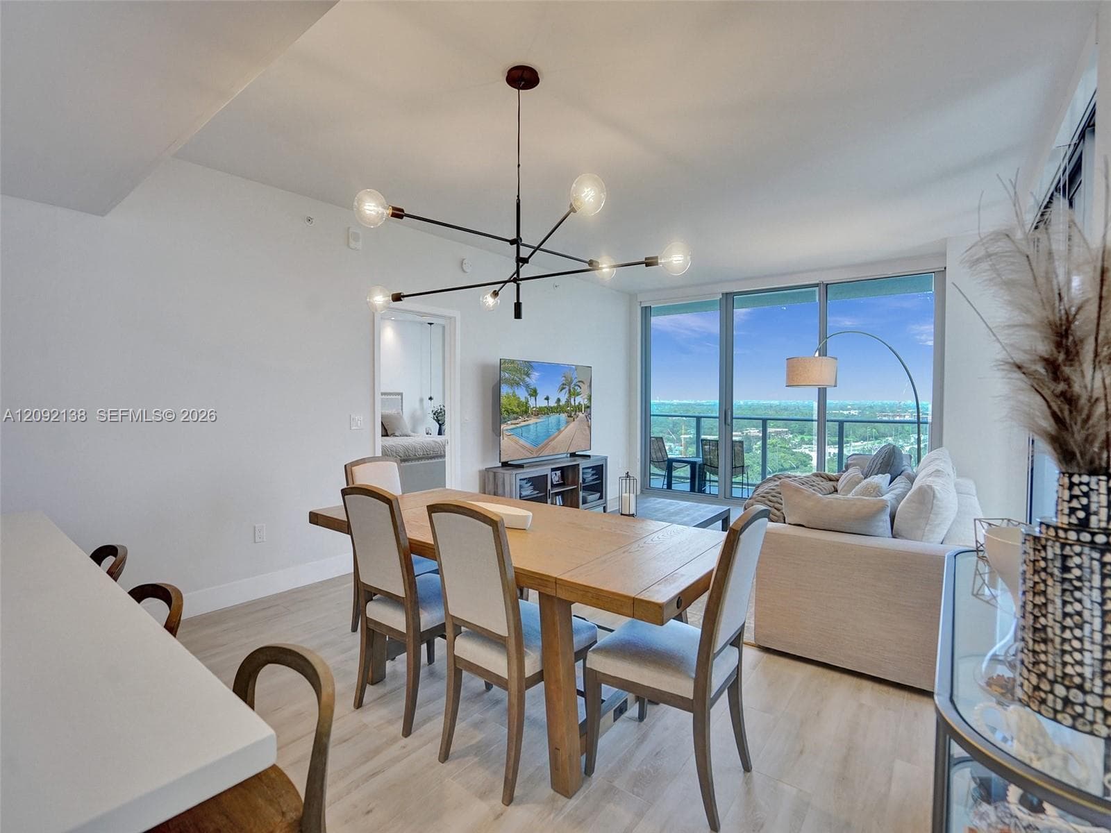 16385 Biscayne Blvd 2107 photo 12