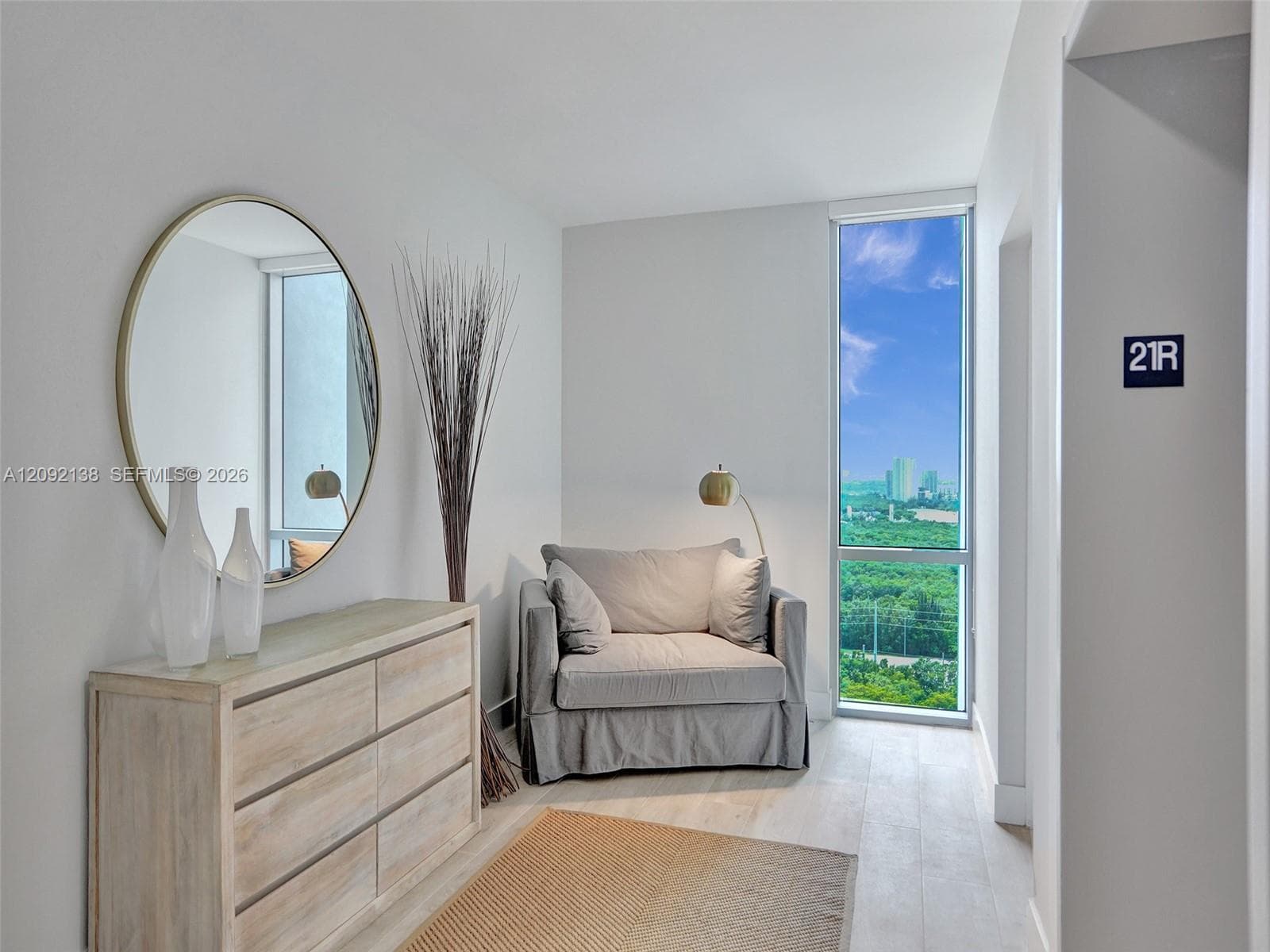 16385 Biscayne Blvd 2107 photo 25
